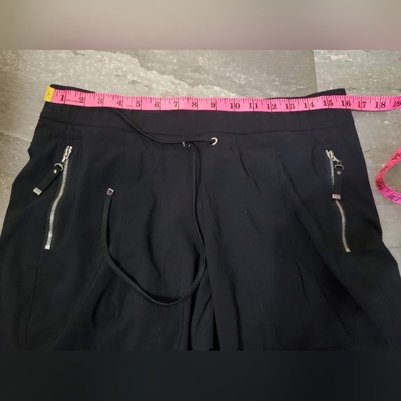 Raffaello Rossi Jogger Candy Stretch Pant. Black. Size 10 US. 28" Inseam. - Picture 5 of 13